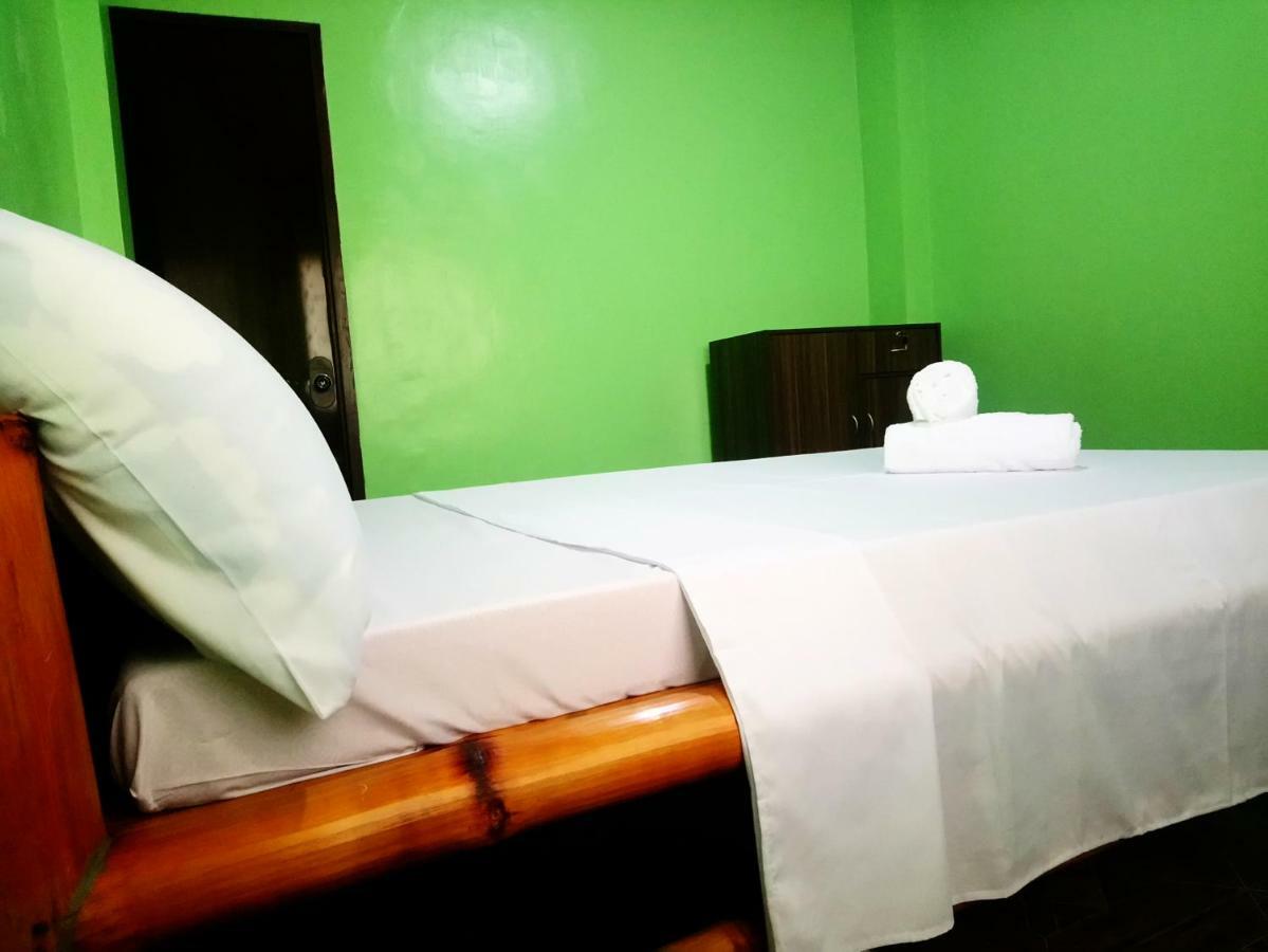In-N-Out Hostel Siquijor Exterior foto